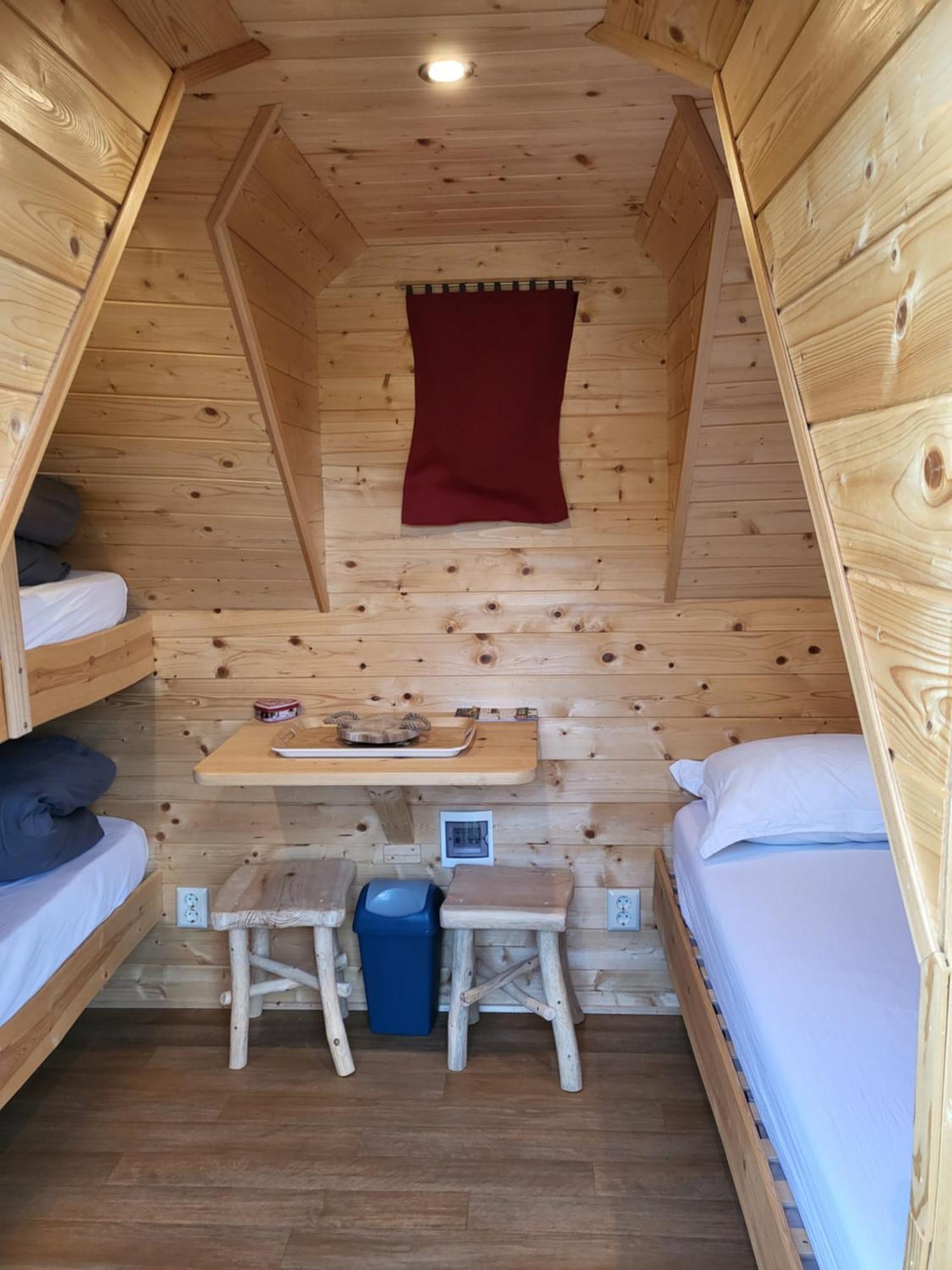Les Du Veau Camping Morannes sur Sarthe-Daumeray